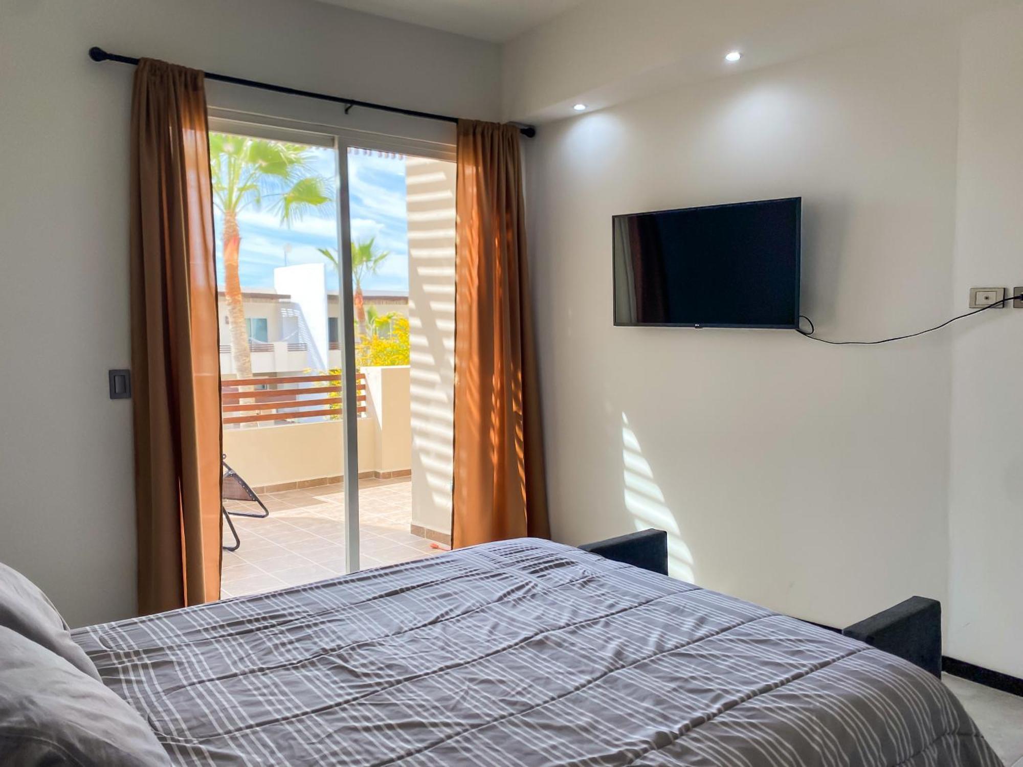 New Built Condo Minutes To Beach! Rocky Point Exterior photo